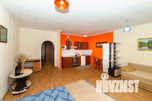 1-к квартира, посуточно, 50м2, 1/1 этаж