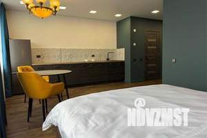 1-к квартира, посуточно, 40м2, 23/25 этаж