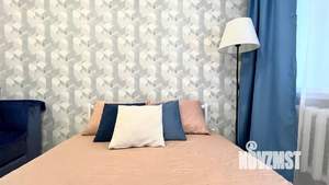 2-к квартира, посуточно, 50м2, 1/1 этаж