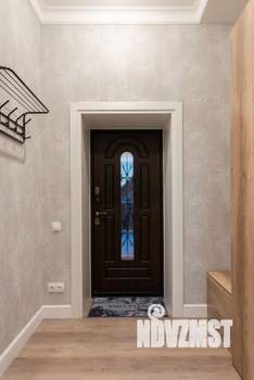 5-к квартира, посуточно, 204м2, 1/1 этаж