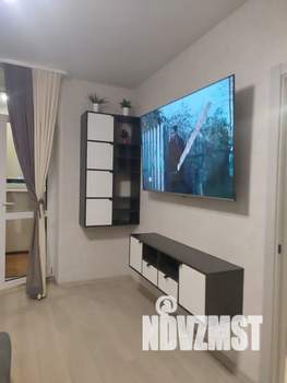 1-к квартира, посуточно, 37м2, 8/22 этаж