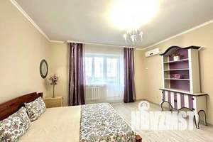 3-к квартира, посуточно, 100м2, 2/10 этаж