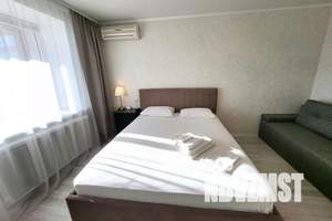 1-к квартира, посуточно, 33м2, 11/14 этаж