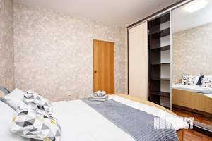 2-к квартира, посуточно, 61м2, 1/1 этаж