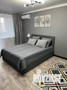 1-к квартира, посуточно, 40м2, 10/10 этаж
