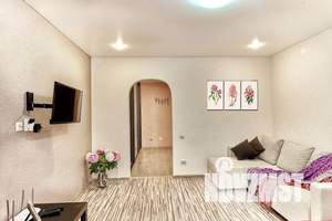 1-к квартира, посуточно, 45м2, 4/15 этаж