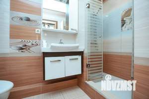 1-к квартира, посуточно, 51м2, 8/15 этаж