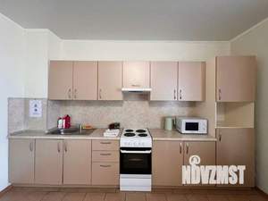 1-к квартира, посуточно, 36м2, 1/1 этаж