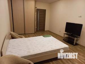 2-к квартира, посуточно, 75м2, 14/19 этаж