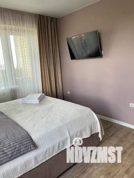 1-к квартира, посуточно, 52м2, 10/17 этаж