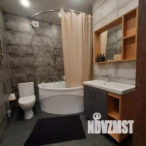 Студия квартира, посуточно, 34м2, 9/17 этаж