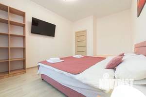 1-к квартира, посуточно, 60м2, 1/1 этаж