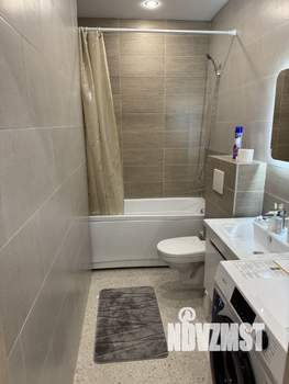 Студия квартира, посуточно, 30м2, 8/14 этаж