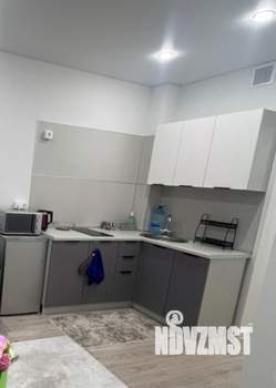 Студия квартира, посуточно, 31м2, 15/20 этаж