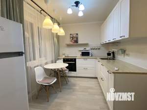 1-к квартира, посуточно, 40м2, 15/16 этаж