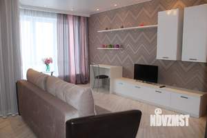 2-к квартира, посуточно, 65м2, 1/1 этаж