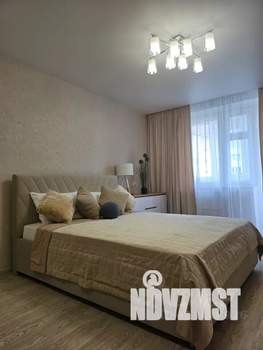 1-к квартира, посуточно, 42м2, 6/9 этаж