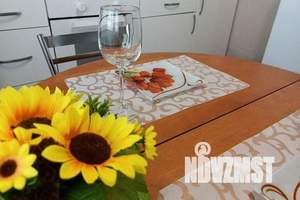 1-к квартира, посуточно, 35м2, 13/16 этаж