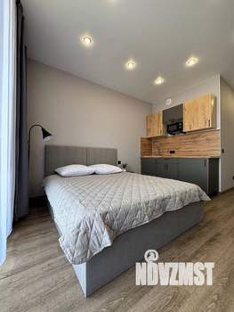 Студия квартира, посуточно, 28м2, 14/20 этаж