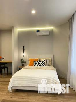 Студия квартира, посуточно, 40м2, 9/16 этаж