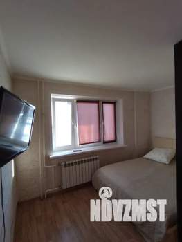 1-к квартира, посуточно, 42м2, 3/10 этаж