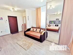 Студия квартира, посуточно, 35м2, 13/17 этаж