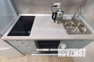 1-к квартира, посуточно, 28м2, 13/16 этаж