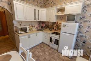 1-к квартира, посуточно, 48м2, 4/4 этаж