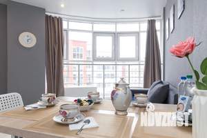 1-к квартира, посуточно, 42м2, 8/17 этаж