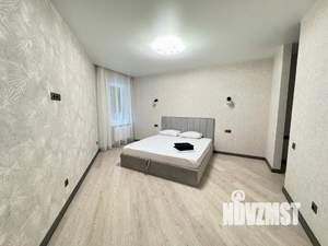 1-к квартира, посуточно, 53м2, 1/1 этаж