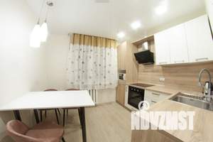 2-к квартира, посуточно, 50м2, 1/9 этаж