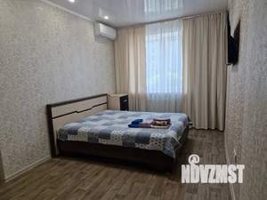 1-к квартира, посуточно, 40м2, 1/16 этаж