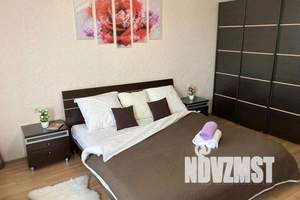 1-к квартира, посуточно, 52м2, 9/12 этаж