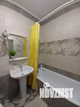 Студия квартира, посуточно, 32м2, 10/20 этаж