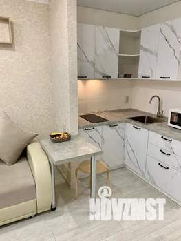 Студия квартира, посуточно, 23м2, 5/20 этаж