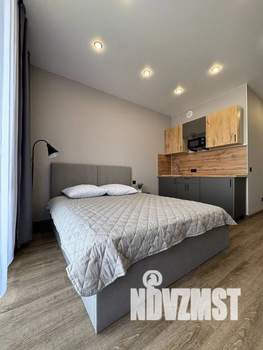 Студия квартира, посуточно, 28м2, 14/20 этаж