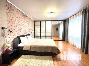 1-к квартира, посуточно, 46м2, 14/14 этаж