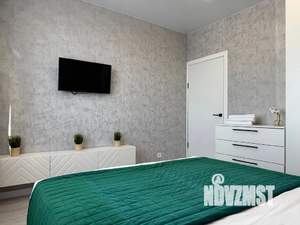 2-к квартира, посуточно, 42м2, 16/19 этаж