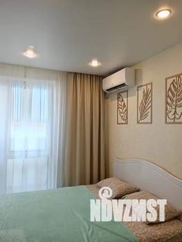 Студия квартира, посуточно, 23м2, 19/20 этаж