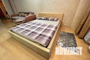 1-к квартира, посуточно, 40м2, 2/14 этаж