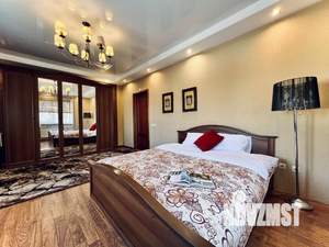 1-к квартира, посуточно, 60м2, 1/1 этаж