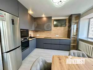 3-к квартира, на длительный срок, 125м2, 4/14 этаж