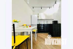 1-к квартира, посуточно, 35м2, 6/18 этаж