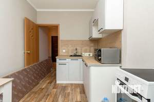 2-к квартира, на длительный срок, 44м2, 3/17 этаж