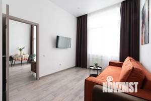 1-к квартира, посуточно, 50м2, 1/10 этаж