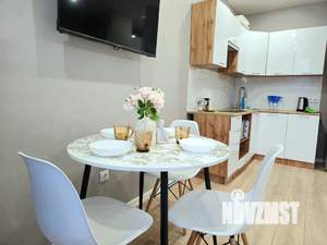 Студия квартира, посуточно, 31м2, 10/27 этаж