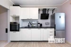 1-к квартира, посуточно, 35м2, 16/20 этаж