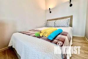 1-к квартира, посуточно, 38м2, 16/20 этаж