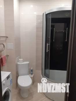 1-к квартира, посуточно, 40м2, 5/19 этаж