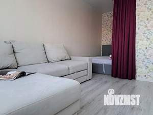 1-к квартира, посуточно, 41м2, 1/1 этаж